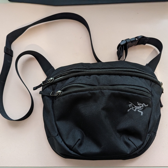 Arc'teryx Accessories - Arcteryx Crosbody